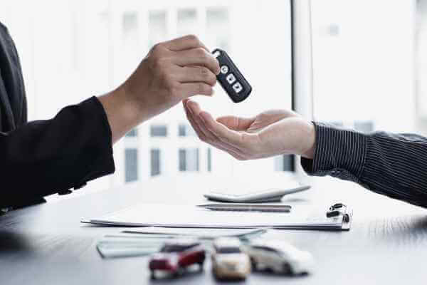 como-comprar-carro-recuperado-de-financiamento